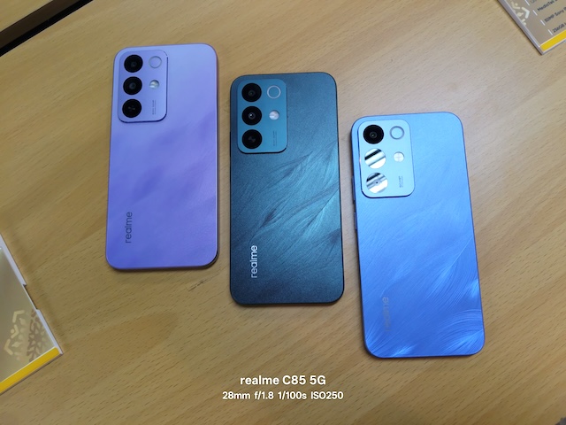 Review: realme C85 5G delivers all-day power and durability | Back