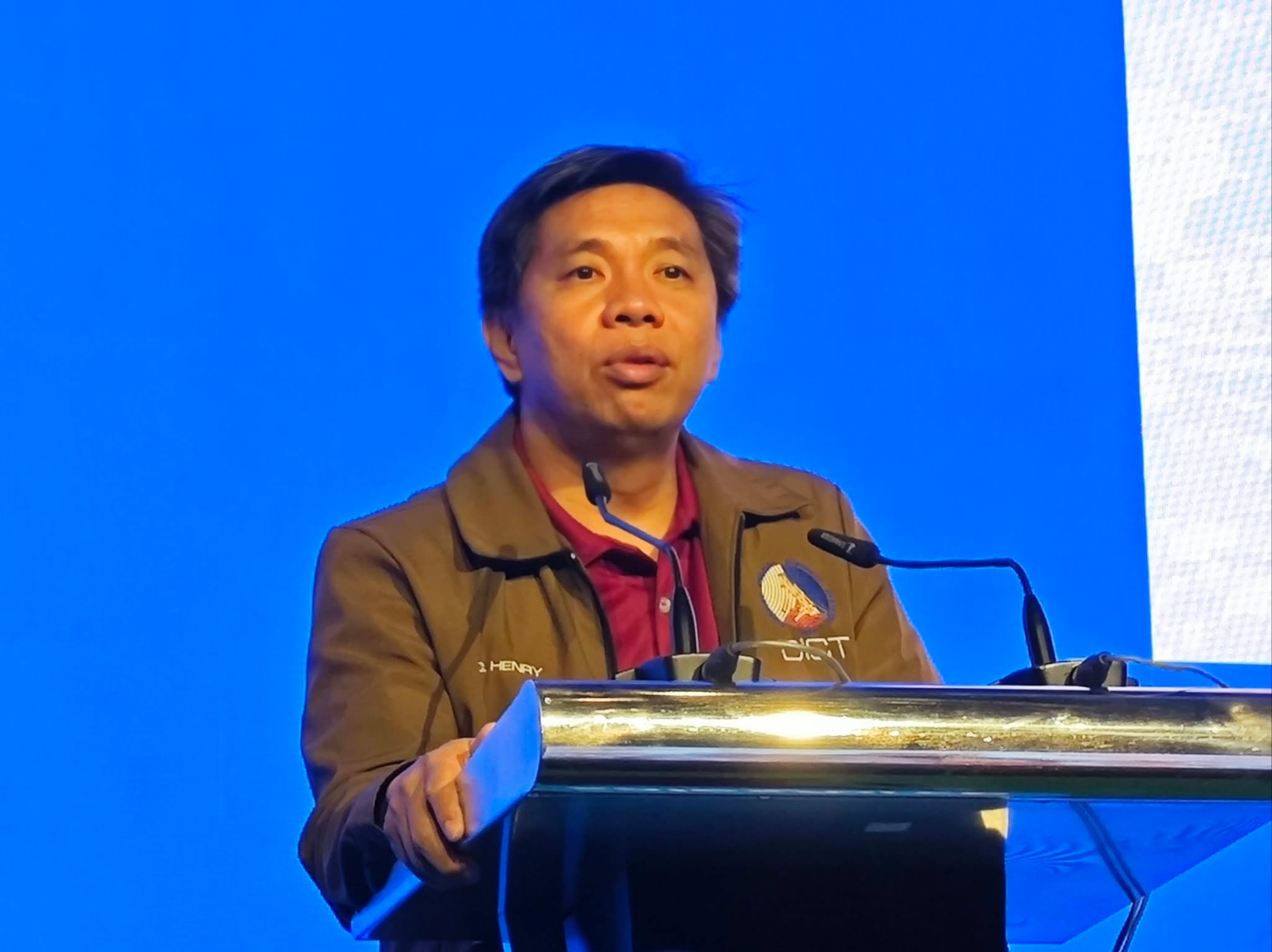 Internet Back End Aguda resigns as DICT chief, Ombudsman says | Back End News